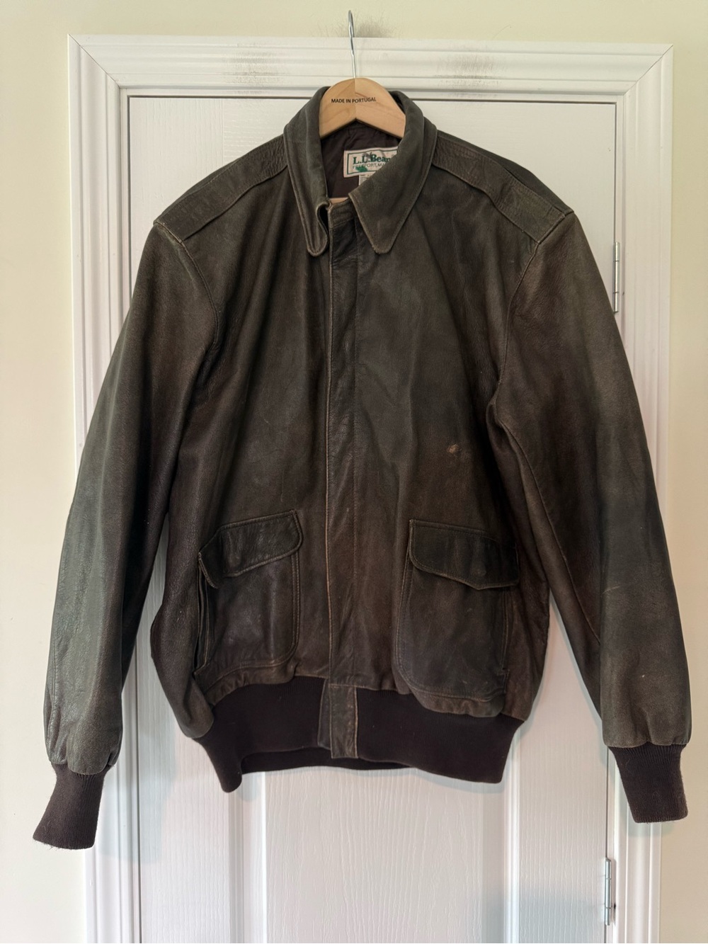 Vintage ✨ L.L. Bean A2 Leather Bomber Jacket